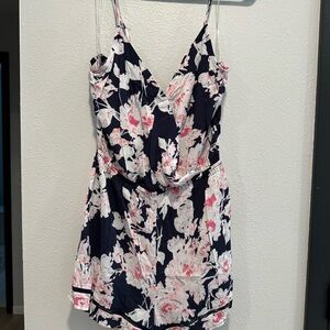 Floral Print Sleeveless Romper